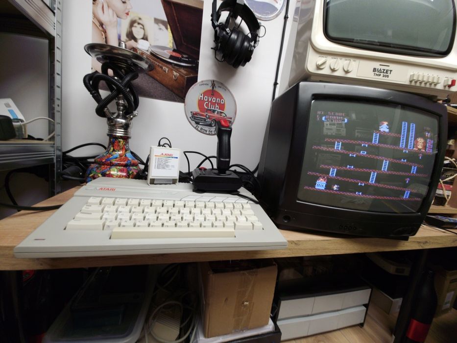 Atari 65XE ECI+ joystick + gry 16in1 zestaw gotowy do gry