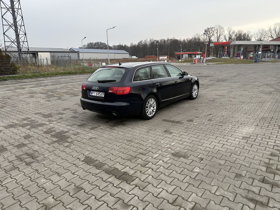 Audi A6 Avant 3.2 quattro