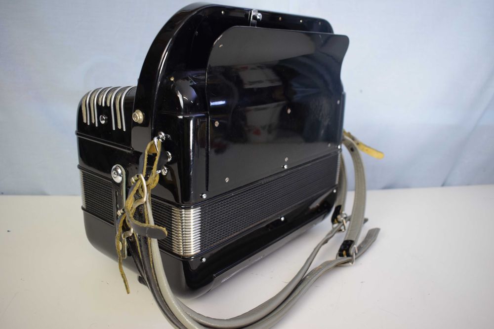 Concertina Hohner Morino  Club 5 Voz