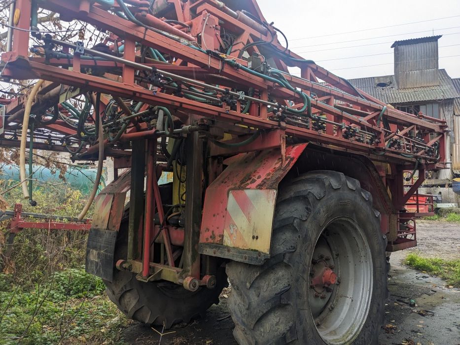 Оприскувач прицепний