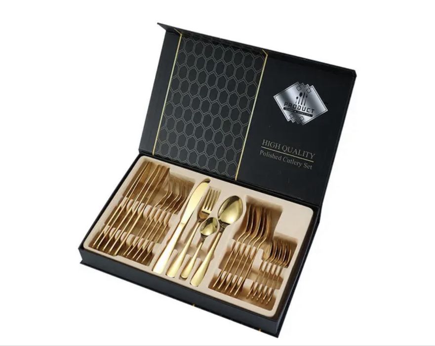 Набір столових приладів