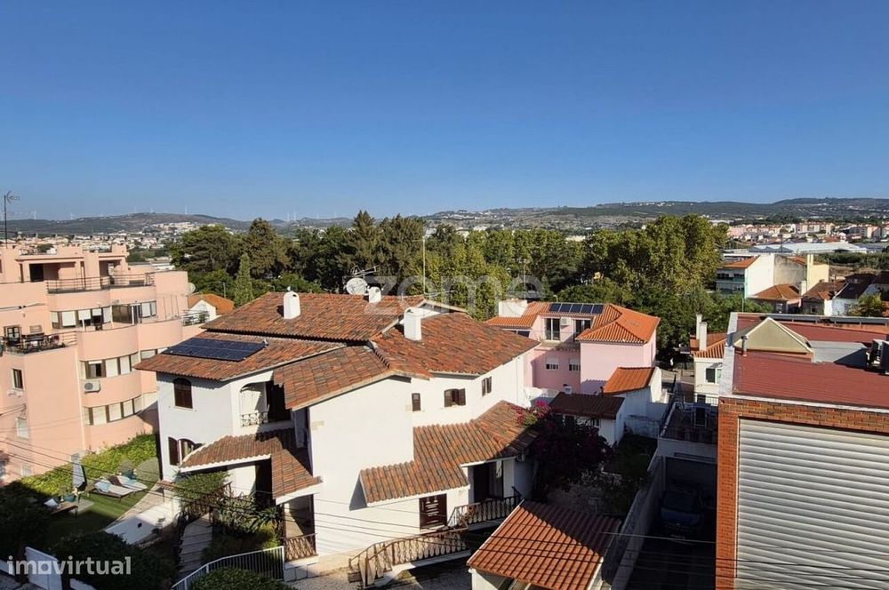 Apartamento T2 Centro de Loures