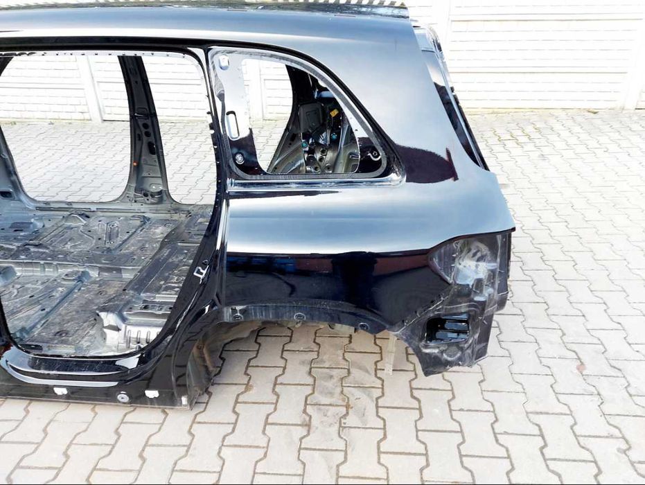 Четверть Mercedes EQB X243 W243 крыло кузов разборка