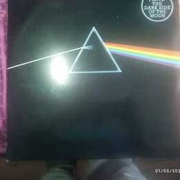 Pink Floyd Dark Side of the Moon 2a Edição de 1975 e Animals (sem capa) 1a edição de 1977
