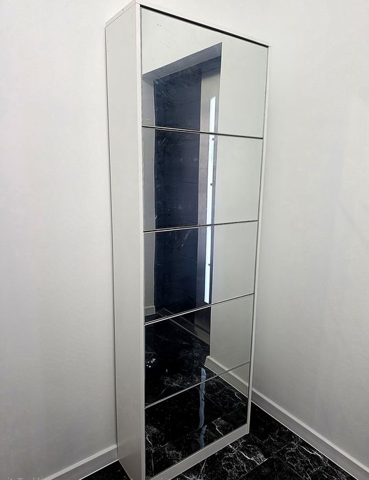 Nowe Szafki  na buty  184x63x23.6 cm biala i czarna nowe