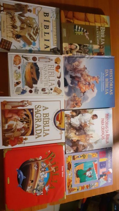 Literatura infantil sobre o Natal e sobre a Bíblia