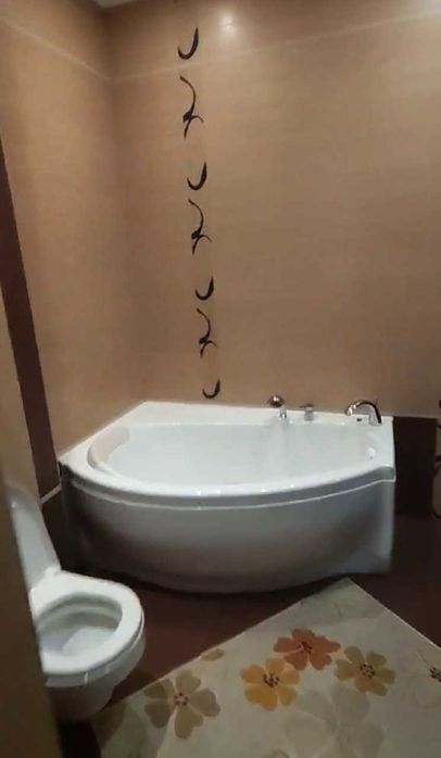 Продаю 3-к 109 м2 метро Защитников Украины, ЖК Московский