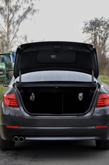 Продаю машину BMW F10
