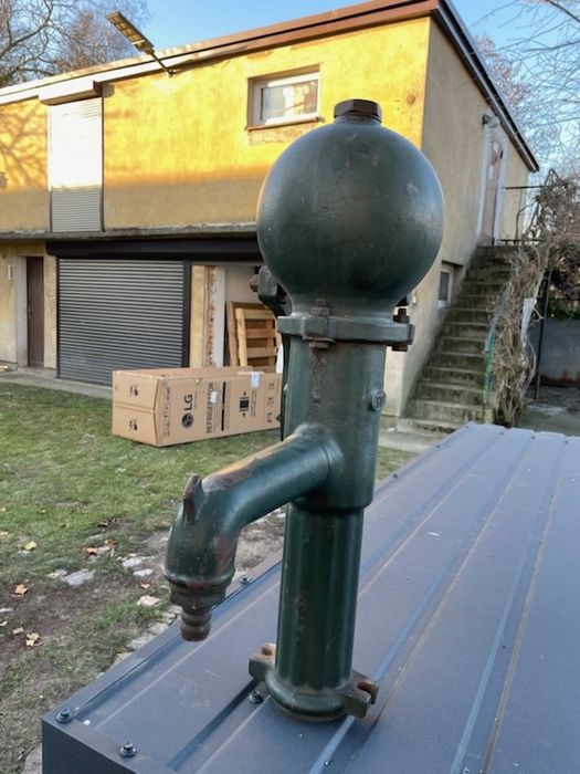 Pompa Abisynka z kulą jak nowa