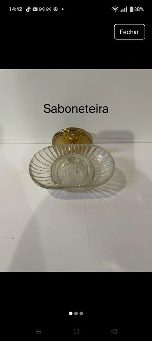 Saboneteira nova  em latão