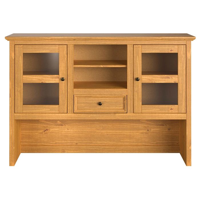 Drewniana nastawka na komodę – klasyczna witryna z półkami