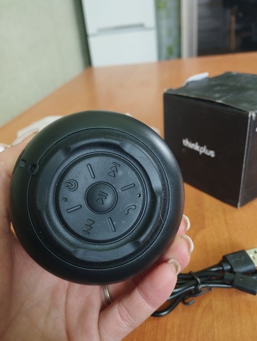 Портативна  bluetooth колонка