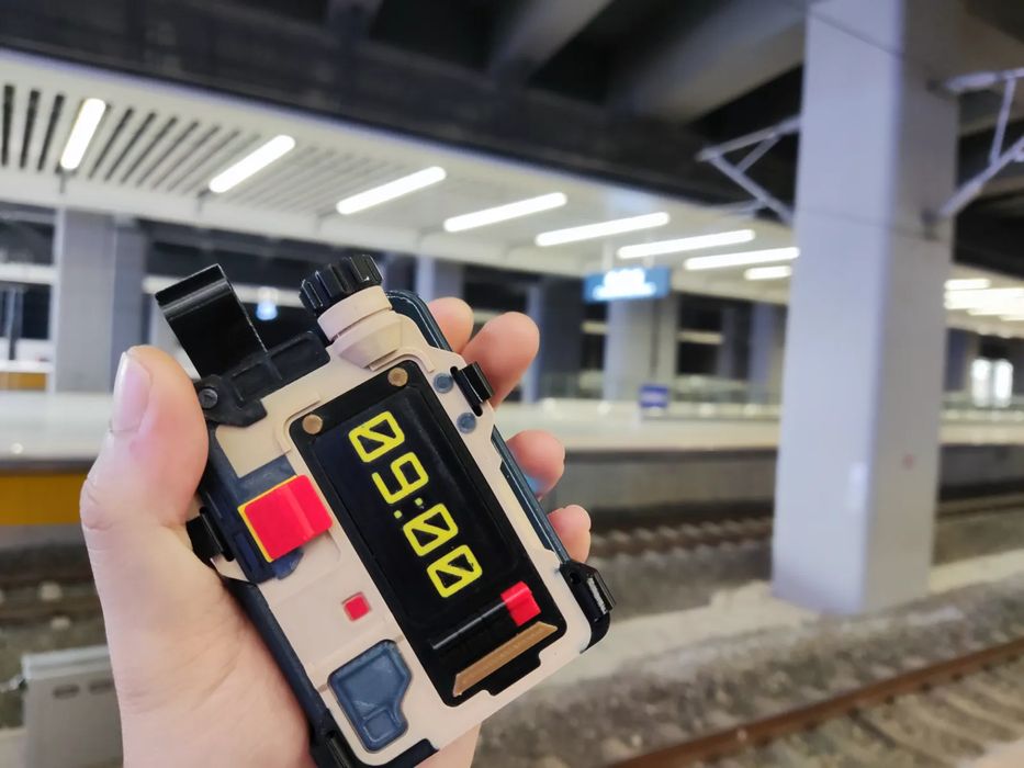 Carcaça Power Bank - 'Bomba' Estilo Triângulo