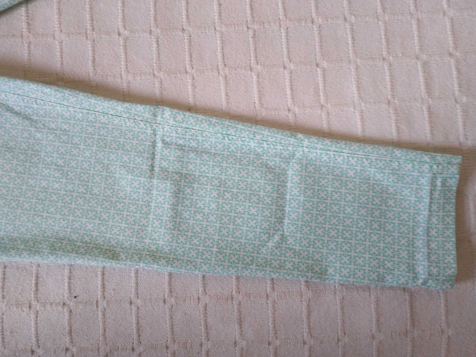 Calças Verdes e Brancas Atmosphere 38