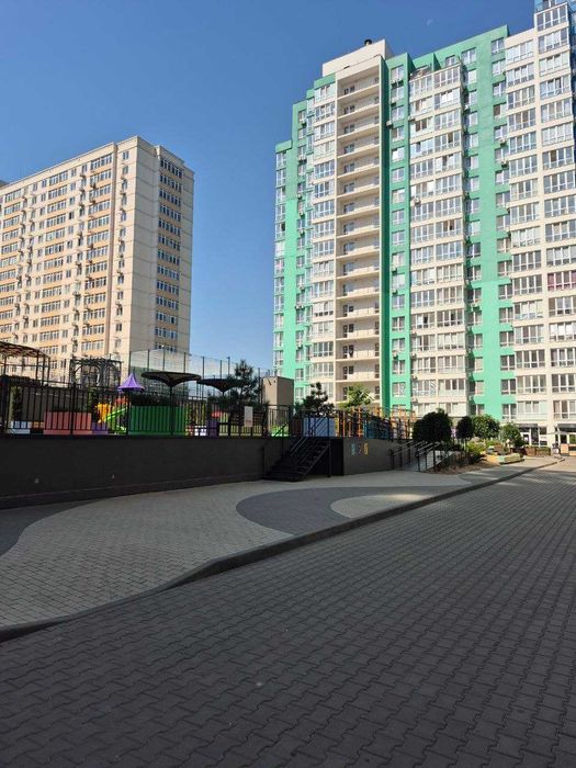 Продам 1 кімнатну квартиру з ремонтом Таїрова новий будинок