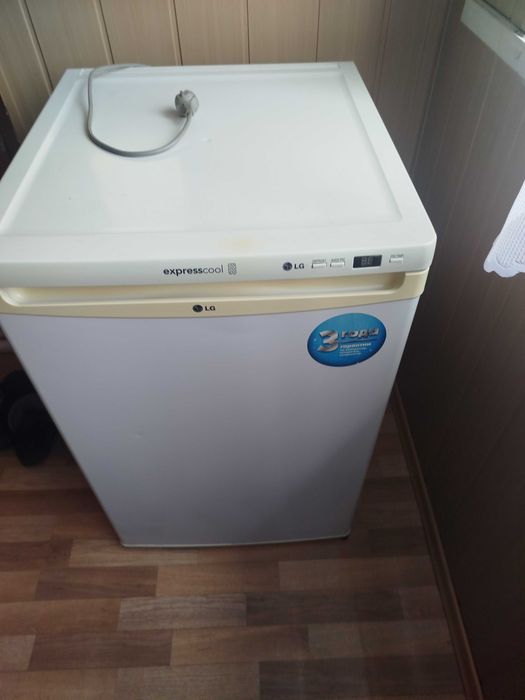 Холодильна камера lg express cool