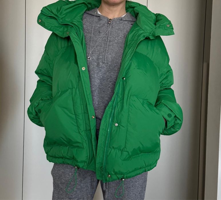 Жіноча зимова куртка oversize.