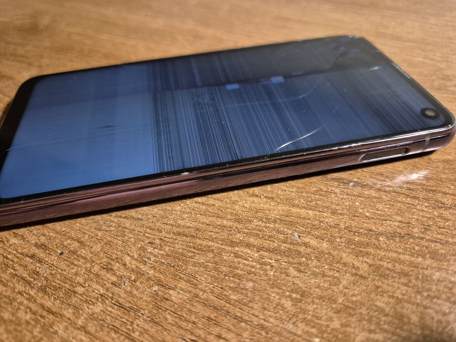 Samsung S10e - płyta główna ok