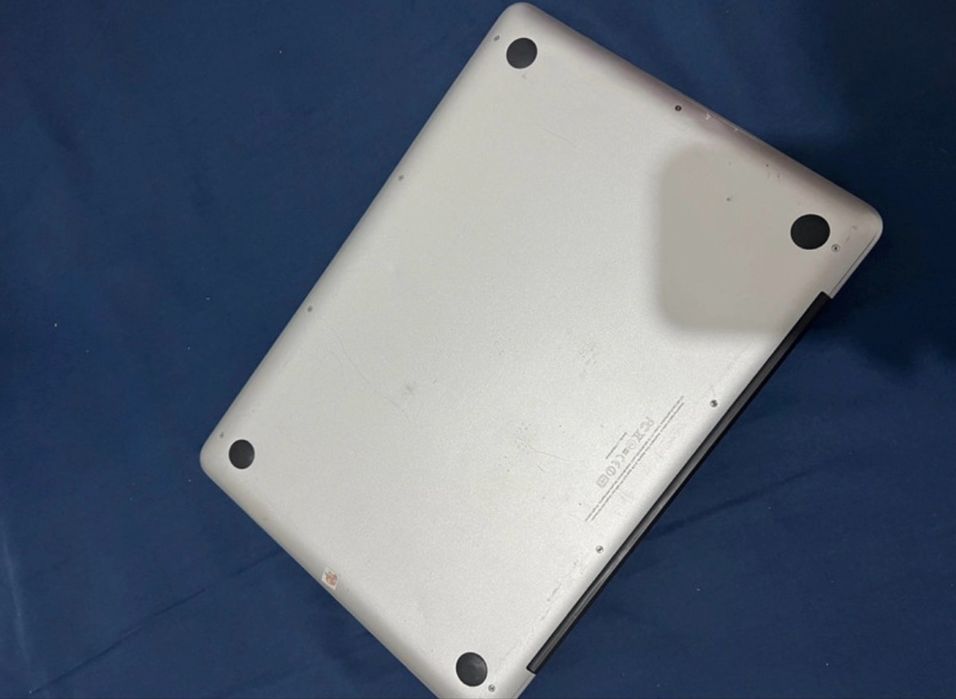 MacBook Pro 13” (Mid 2012)