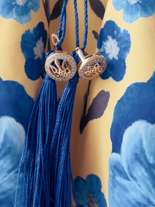 Вишиванка + сережки