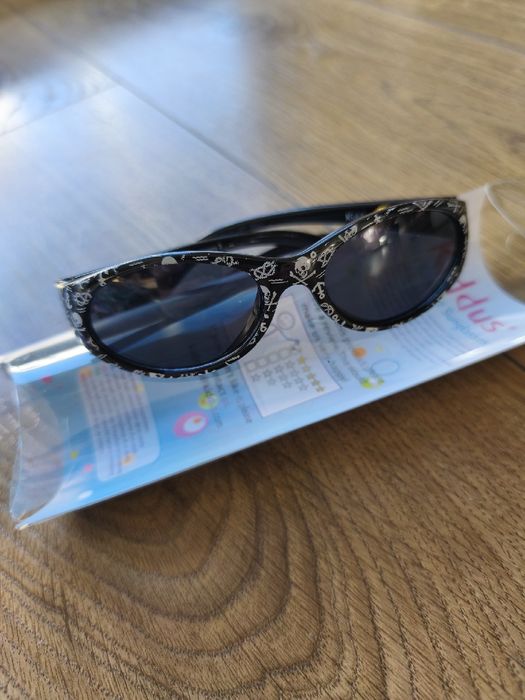 Nowe Okulary przeciwsłoneczne dla dzieci, Kiddus UV400 Czarne 2-6