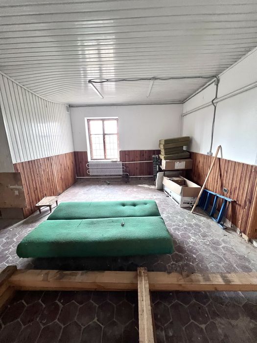 Продаж комерційного-виробничого обʼєкту у Великому Ходачкові