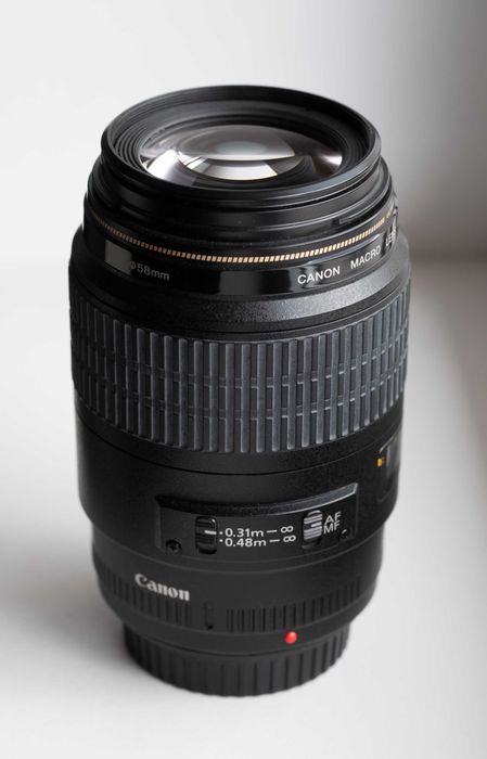Objetiva Canon macro EF 100mm 1:2.8 USM