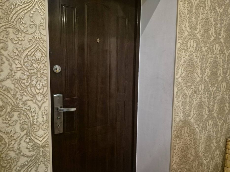 Продам 2 кімнатну квартиру вул. Пасхаліна