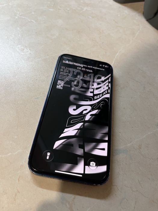 Iphone 12 64 gb у гарному стані