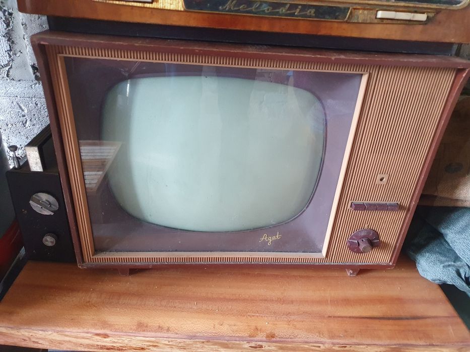 Agat telewizor lampowy