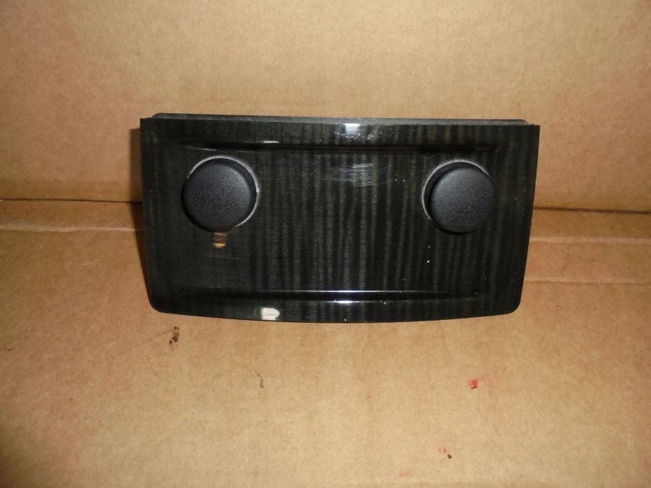 Gniazdo zapalniczki dekor BMW E60 E61 LIFT