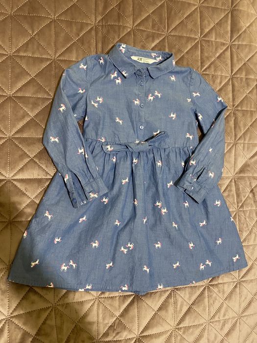 Сукня в єдинороги hm