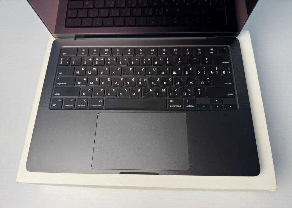 MacBook Pro 14 2023 M3 Pro 18/512Gb (20 циклов)