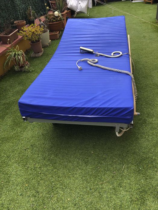 Cama Articulada (c/ Controlo) p/ Idoso64750792611203122