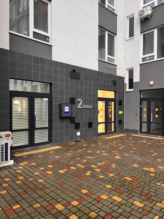 Продам однокімнатну квартиру ЖК Акварель 8