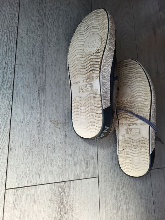 Buty Napapijri skora lekko ocieplane w srodku