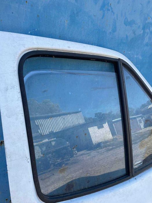 Дверь правая в сборе Ford Transit 2.5 1992-2000 год