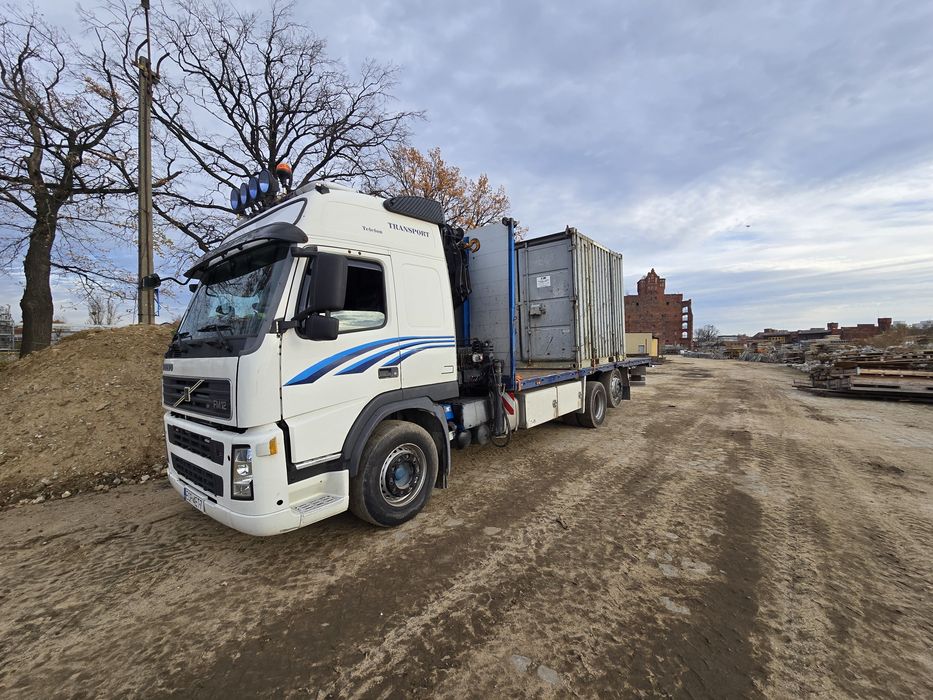 Transport lokalny mega standart platformy magazynowanie przeładunki