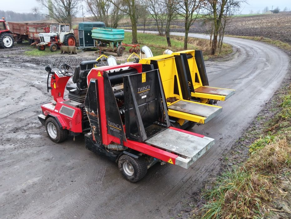 Ścielarka do słomy Samojezdna TWINCA Mighty  / rozrzutnik słomy spalin