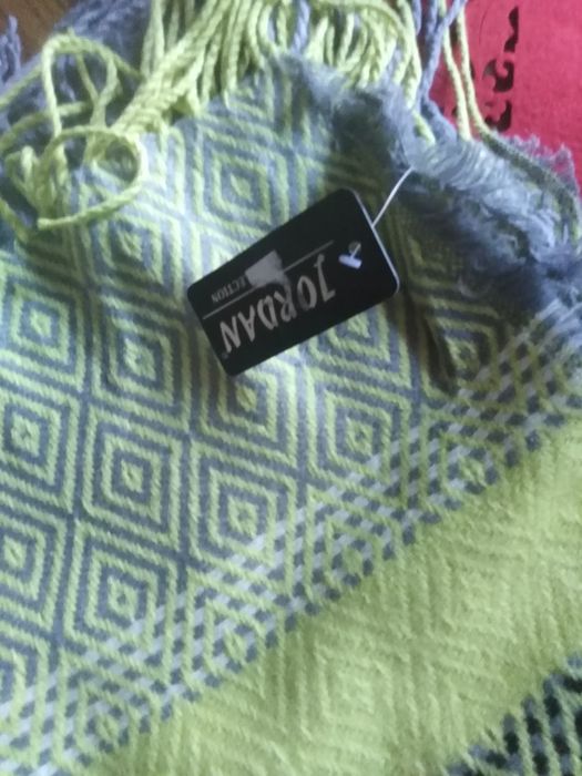 Chusta szarość limonka 130/130