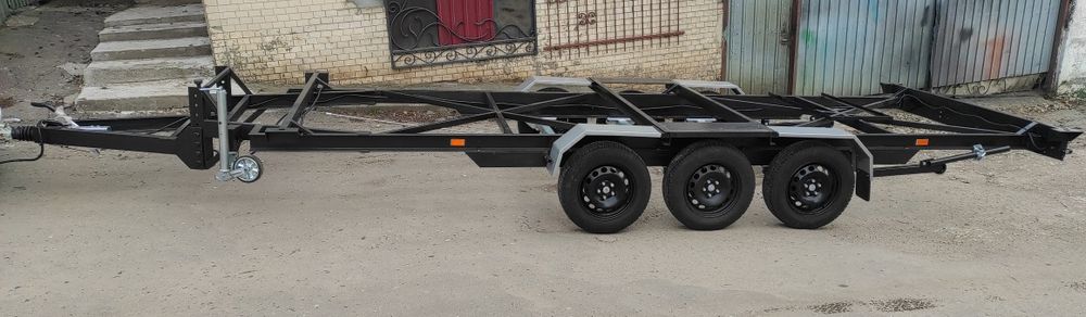 Причеп 3х осний під контейнер 20 футів,технологічний 3,5т-4,5т