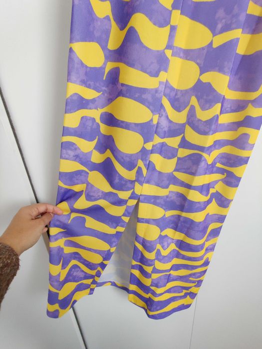 Vestido festa roxo e amarelo