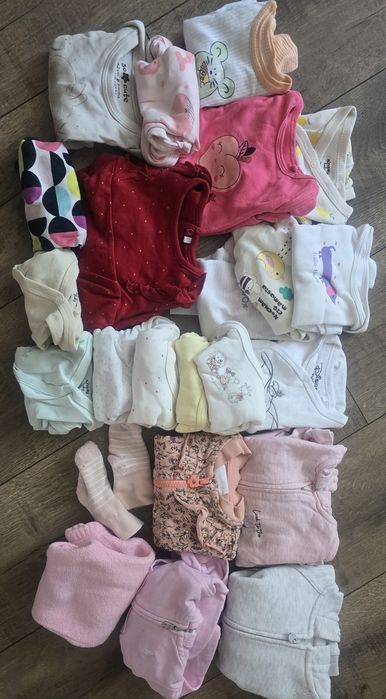 Ubranka dla dziewczynki rozmiar 62