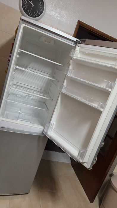 Frigorífico BECKEN