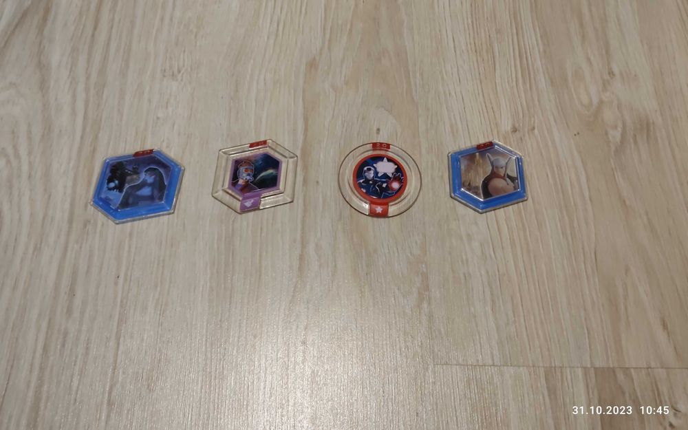 Disney Infinity 2.0 Marvel Super Heroes PS4 zestaw startowy i dodatki