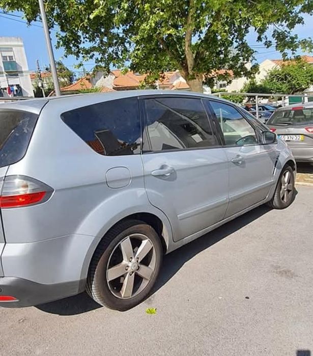 Ford smax com motor avariado