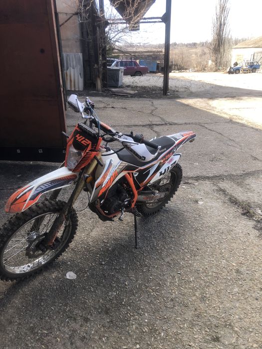 Продам Kaya 412.