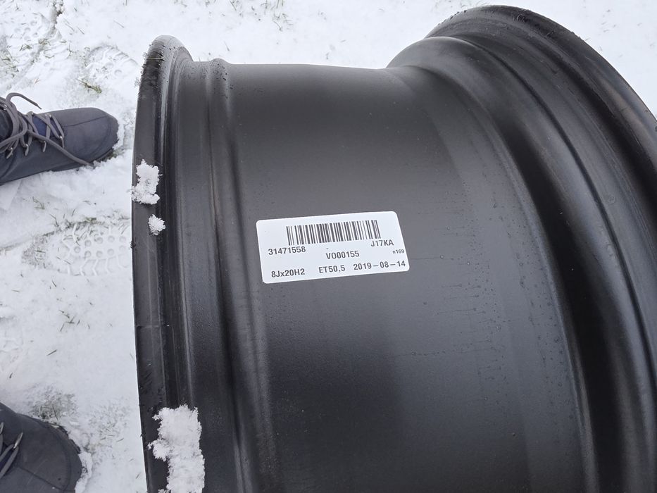 Oryginalne felgi Volvo R20