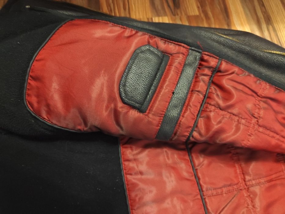 Продам Куртку  Biaggini