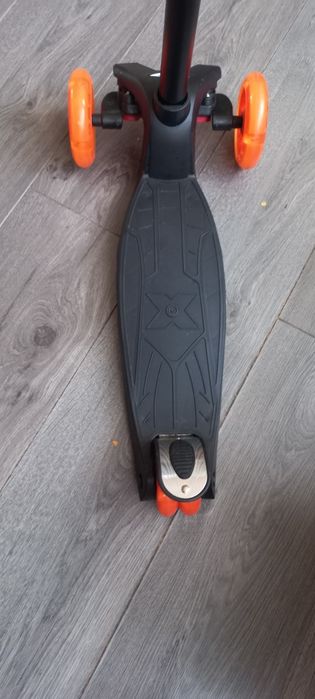 Дитячий самокат  MaxxPro Kids